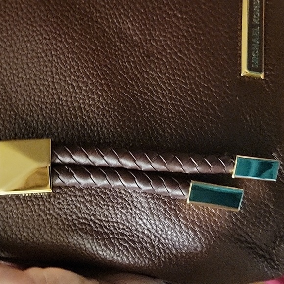 NWT: Michael Kors Lexington Large Leather Crossbody - Picture 15 of 16